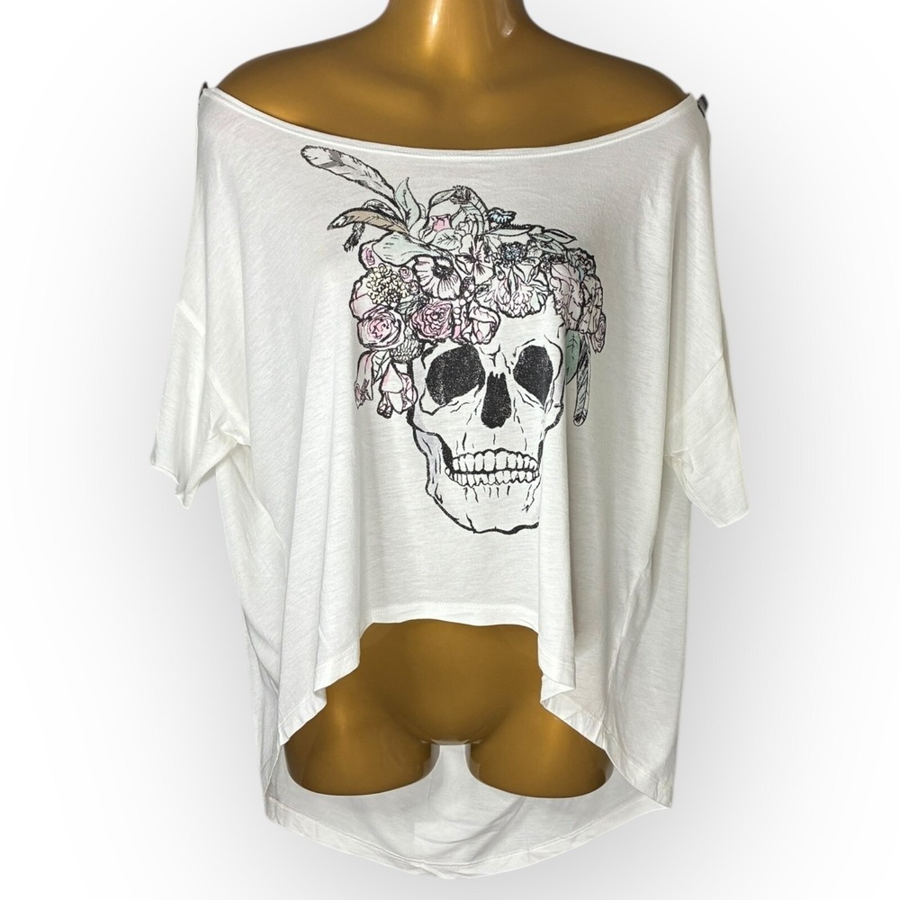 Skull Floral Graphic Cropped Tee Oversized White Top Shirt M NWT Kendall + Kylie
